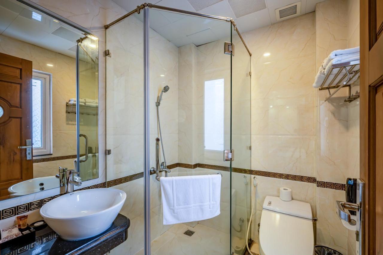 הו צ'י מין סיטי Acnos Grand Hotel מראה חיצוני תמונה