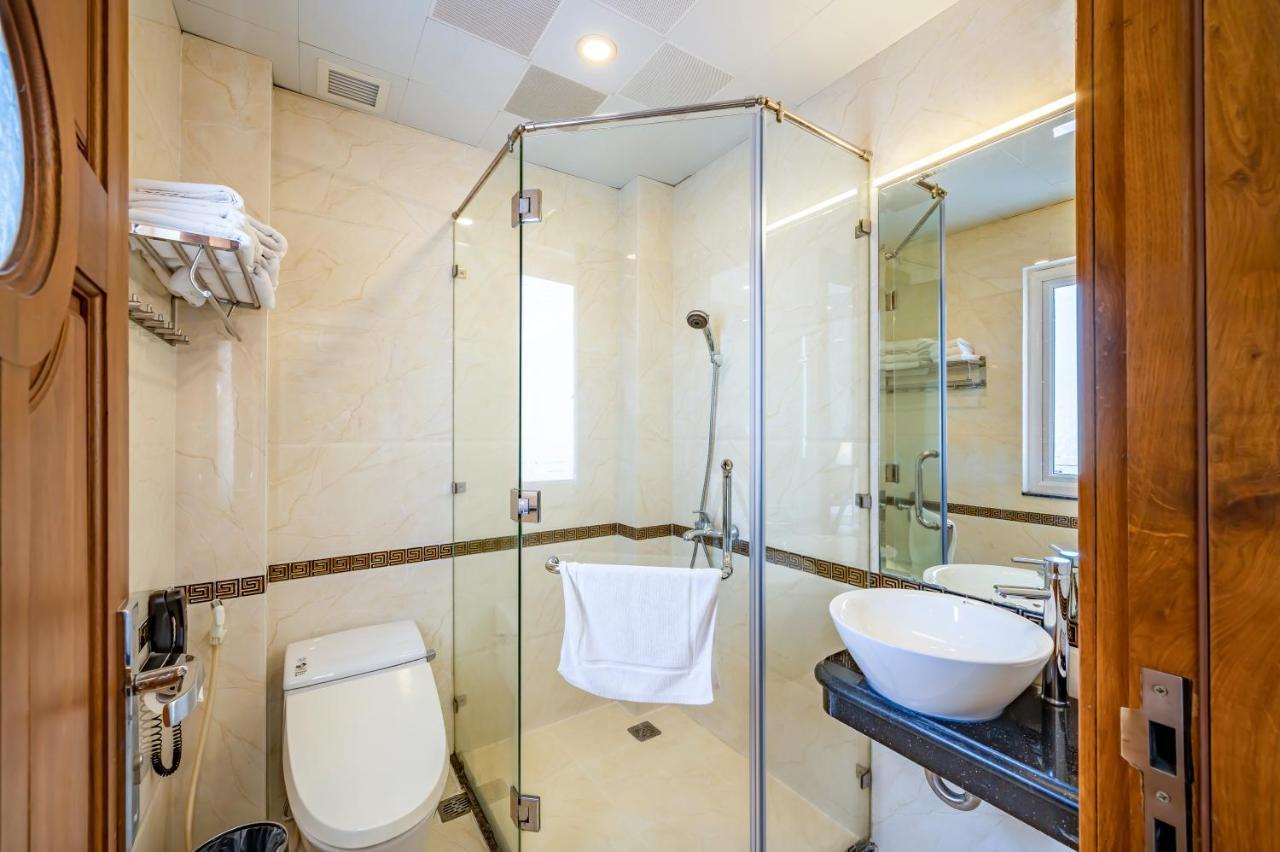 הו צ'י מין סיטי Acnos Grand Hotel מראה חיצוני תמונה